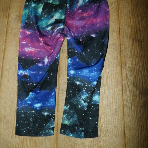 WOMENS FILA Performance Sportl Running Legging Capri Galaxy Galactic design - Picture 8 of 10